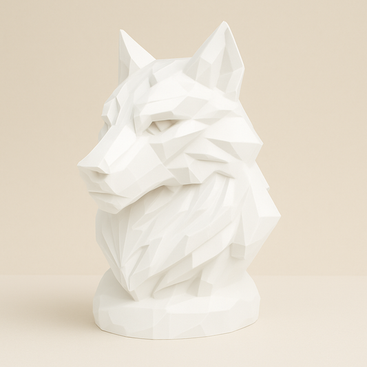 Geometric Wolf Bust – Modern Sculptural Decor