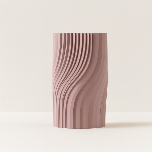 Curvo Vase – Modern Wave-Form Art Piece