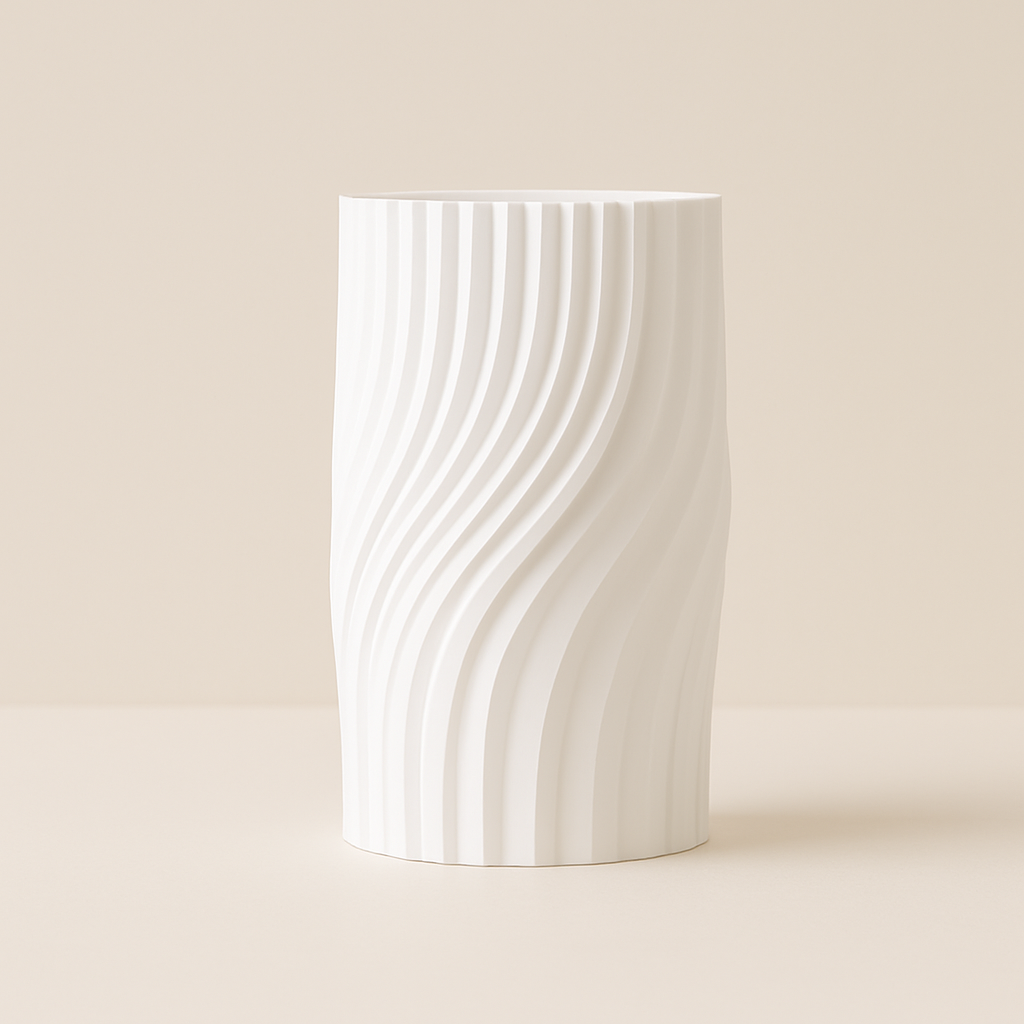Curvo Vase – Modern Wave-Form Art Piece